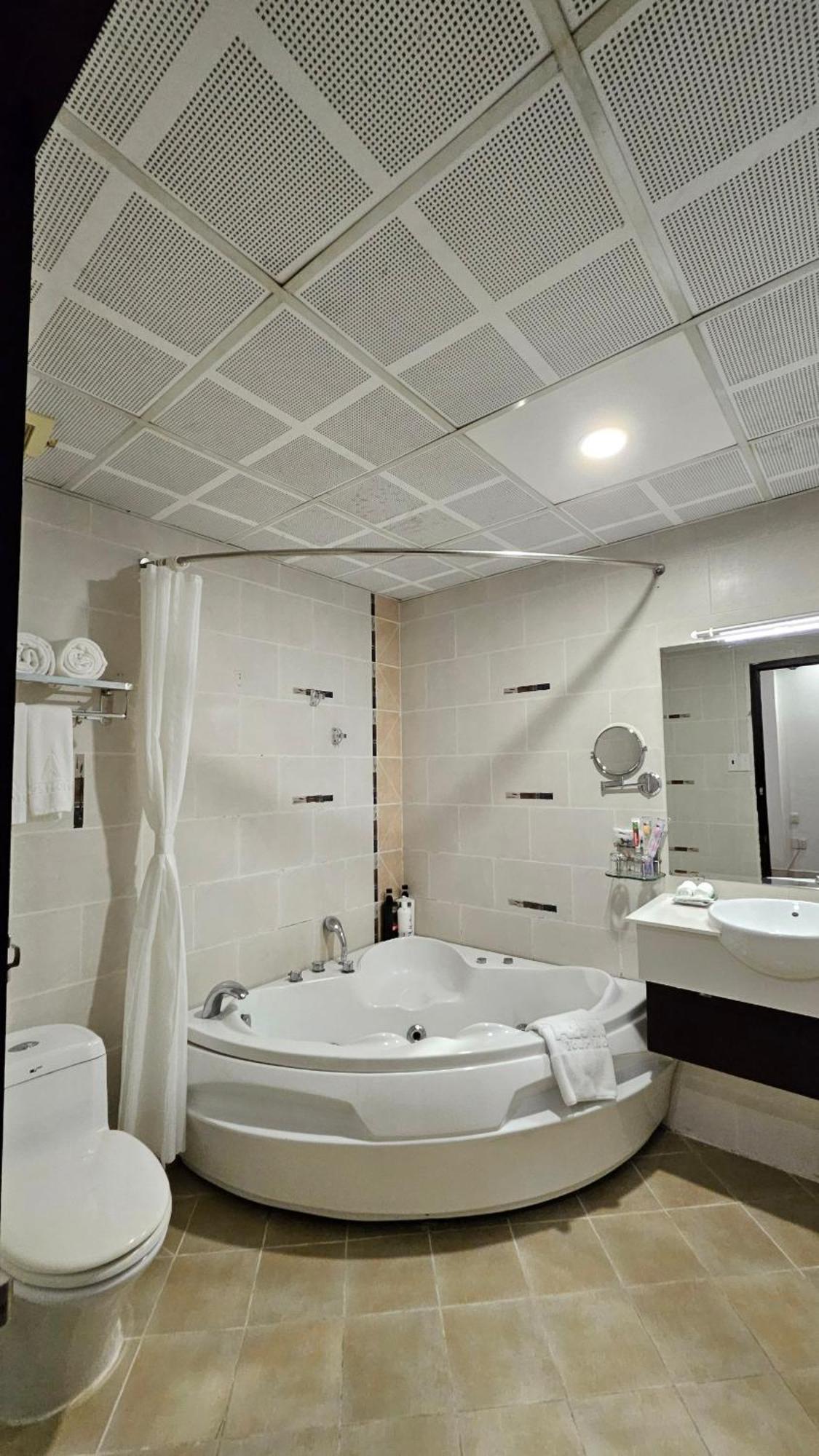A25 Hotel - 20 Bùi Thị Xuân Thành Pho Ho Chí Minh Esterno foto